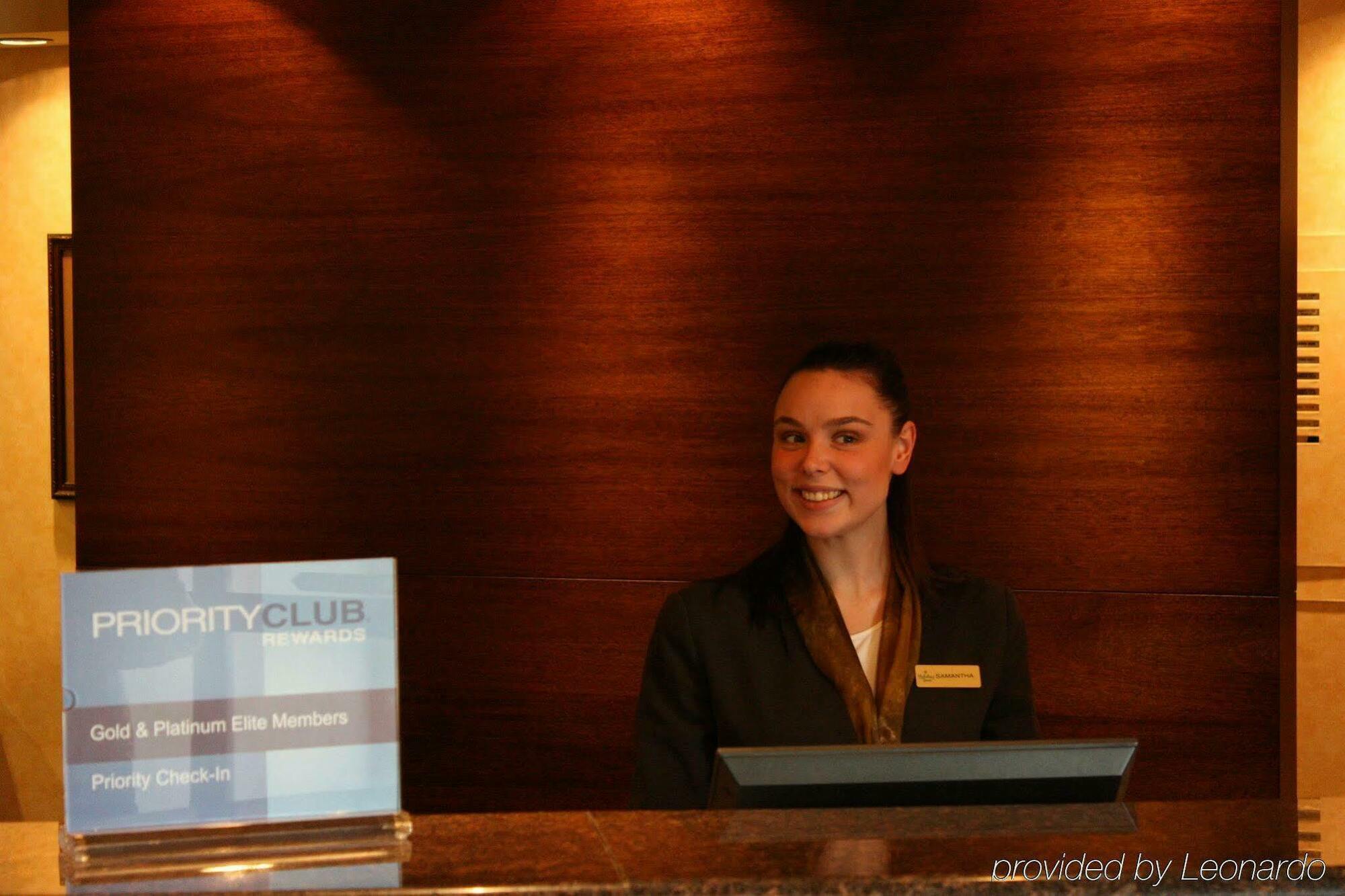 Holiday Inn Express & Suites Mississauga-Toronto Southwest, An Ihg Hotel Ngoại thất bức ảnh